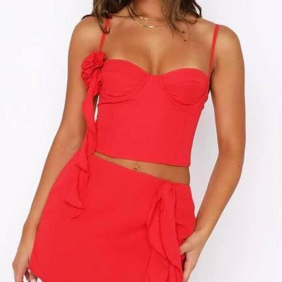 White Fox Boutique Vibrant Red Bustier - Picture 3 of 5